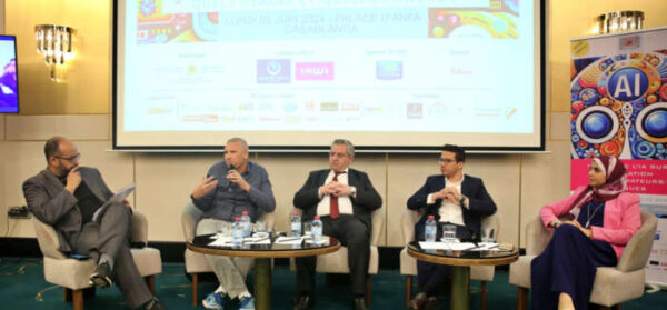 IA et User Experience ... Regards croisés de praticiens IA et User Experience . Regards croises de praticiens 600x279 - IA et User Experience ... Regards croisés de praticiens