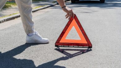 voiture panne 390x220 - Automobile : ce sont les marques les moins fiables pour les consommateurs européens