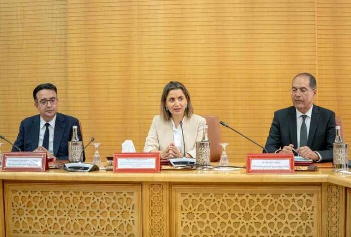 Ghita Mezzour scaled - Le ministère de la Transition numérique, la CDG et Tamwilcom signent une convention de partenariat pour l’accompagnement des startups