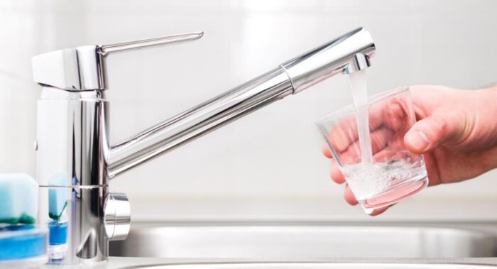 eau du robinet scaled - Agadir : inquiétudes sur la qualité de l'eau du robinet