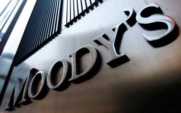 moodys 600x375 - Dette souveraine : Moody’s maintient la note BA1 du Maroc avec une perspective “stable”