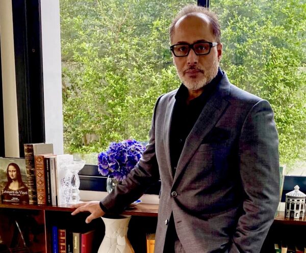 IMG 1281 1 600x497 - Abdelhak Najib récompensé par le prestigieux Prix du Mérite Intellectuel