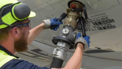 Afriquia, Ola Energy et Winxo créent une co-entreprise pour moderniser l’avitaillement en carburant d’aviation air journal swiss carburant durable close bio©SWISS 600x310 1 390x220 - Afriquia, Ola Energy et Winxo créent une co-entreprise pour moderniser l’avitaillement en carburant d’aviation