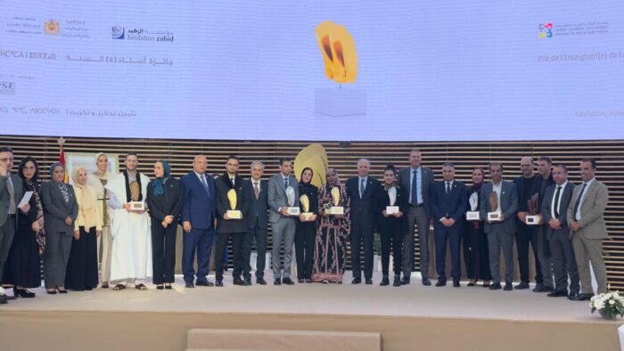 1 3 scaled - La 6ème édition du prix "Enseignant de l’Année" : L’excellence pédagogique à l’honneur pour construire l’avenir