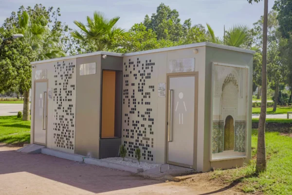 Plus de 75 toilettes publiques gratuites déployées dans les grandes villes du Maroc DSC09276 scaled 1 600x401 - Plus de 75 toilettes publiques gratuites déployées dans les grandes villes du Maroc