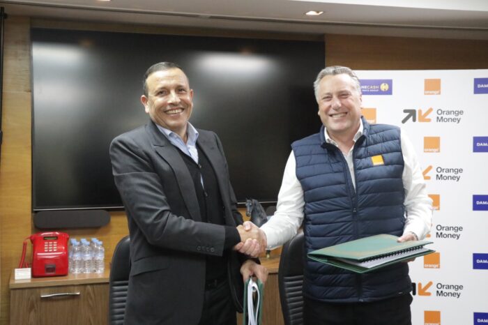 Signature scaled - Orange Maroc et Damane Cash, un partenariat stratégique en faveur de l’inclusion financière au Maroc
