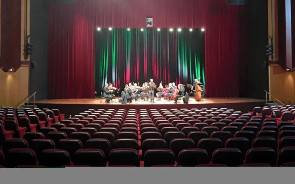 theatre marocain 600x375 - Célébration de la journée mondiale du théâtre, un programme national couvrant les différentes régions du Royaume