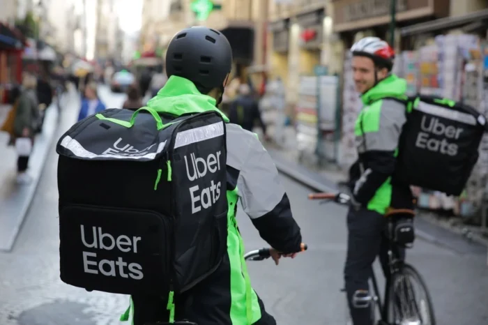 uber eats scaled - Uber Eats revient au Maroc et veut bousculer le leader Glovo