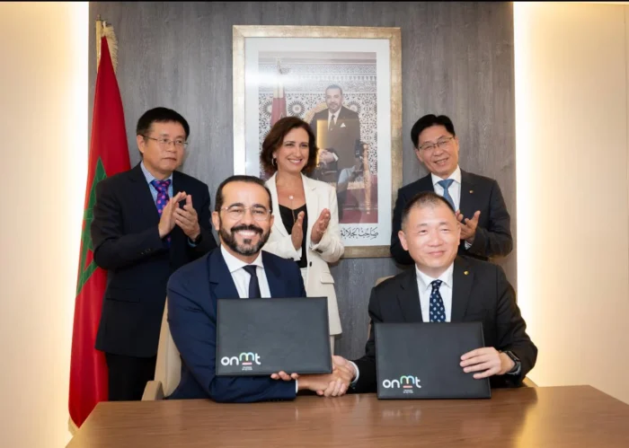 ONMT chinois scaled - L’ONMT et China Eastern Airlines s’allient pour la promotion du Maroc en Chine