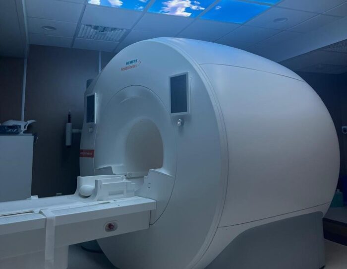 Visuel radiologie 2 1 scaled - Radiopôle Casablanca : une première IRM verte et intelligente au Maroc signée Siemens Healthineers