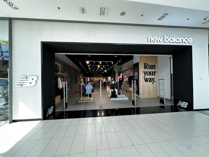 New Balance Magasin scaled - New Balance inaugure une nouvelle boutique à Tanger