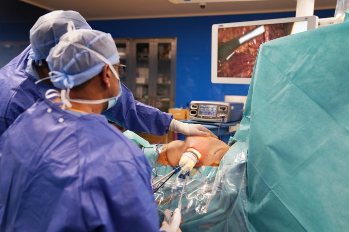 DSC06373web scaled - Maroc : une première nationale pour la mastectomie par voie invasive mini