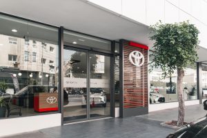 Showroom 2 300x200 - Showroom 2