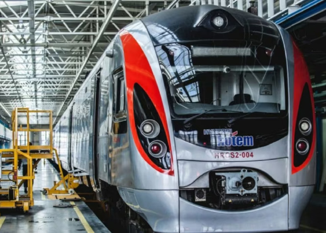 tram train - Montée en puissance ferroviaire avec Hyundai Rotem