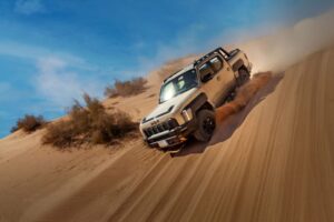 Kia Tasman : le pick-up qui redéfinit l’utilité; design affirmé, techno de pointe et modularité pratique 3. Kia Tasman Tackles Jordans Most Demanding Terrains in Landmark Desert Drive Experience Image Three 300x200 - Kia Tasman : le pick-up qui redéfinit l’utilité; design affirmé, techno de pointe et modularité pratique