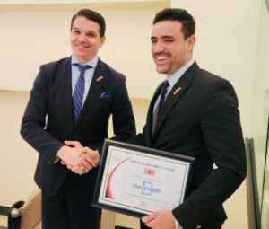 Massinart obtient le label Made in Morocco et confirme son ancrage dans la creation artistique nationale 2 300x255 - Massinart obtient le label Made in Morocco et confirme son ancrage dans la cr&eacute;ation artistique nationale (2)