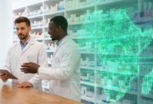 Photo UM6SS x LAPROPHAN 220x150 - Officine: l’UM6SS et Laprophan renforcent les compétences des aides-pharmaciens avec une formation certifiante panafricaine