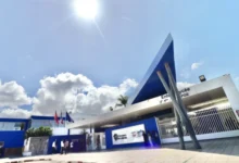 lycee francais maroc frais 220x150 - Écoles françaises au Maroc : la hausse des frais met les familles sous pression avant la rentrée 2026