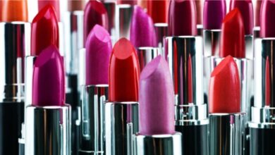 rouges a levres 390x220 - Rouges à lèvres : les marques à éviter selon 60 Millions de consommateurs
