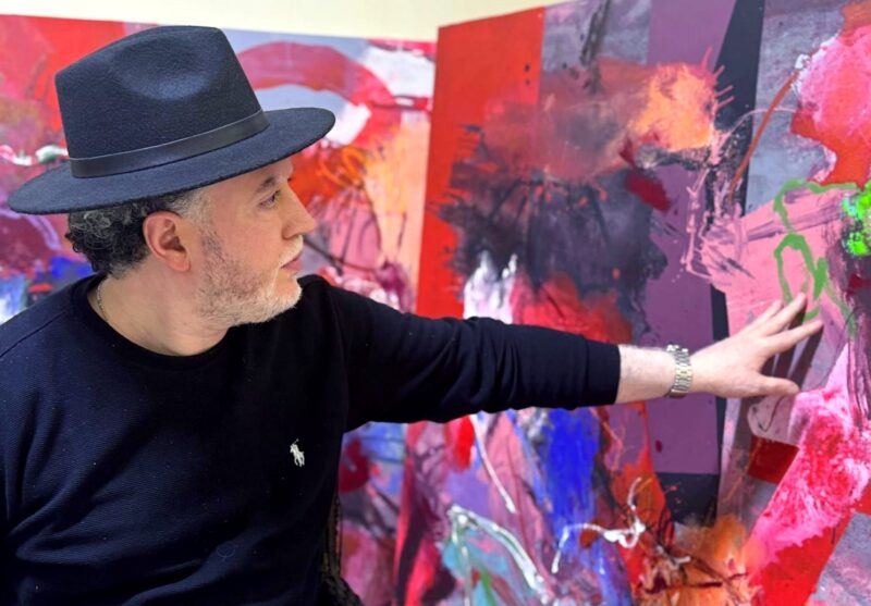 Fouad Chardoudi en mouvement : “Métamorphose”, une traversée picturale à Marrakech