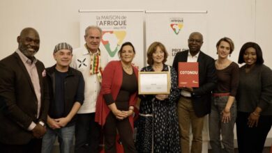 Remise du Prix Nid dartistes 390x220 - Édition : « Nid d’artistes » primé à Paris, une collection marocaine au service de la mémoire culturelle africaine