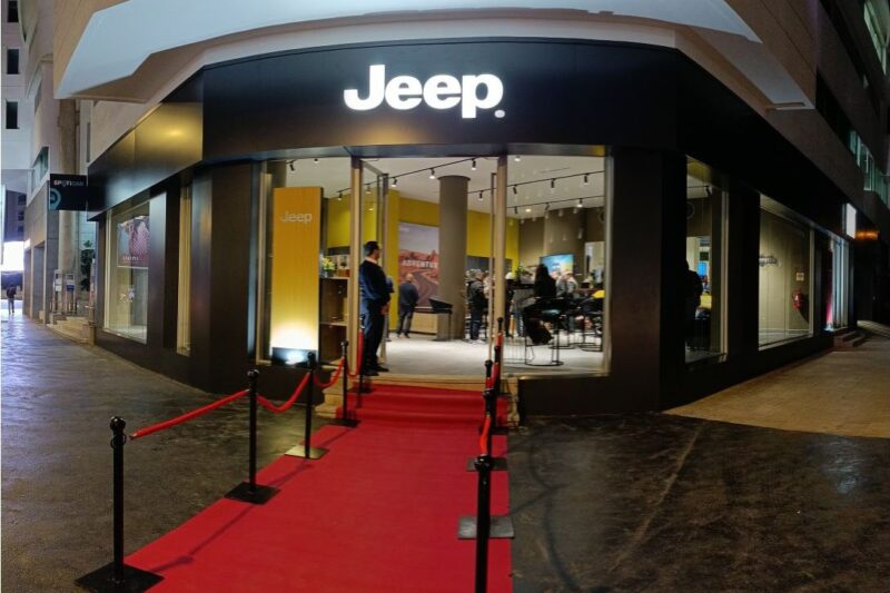showroom jeep - Stellantis Maroc inaugure un nouveau showroom pour les marques Jeep, Fiat et Spoticar au quartier Maarif, Casablanca